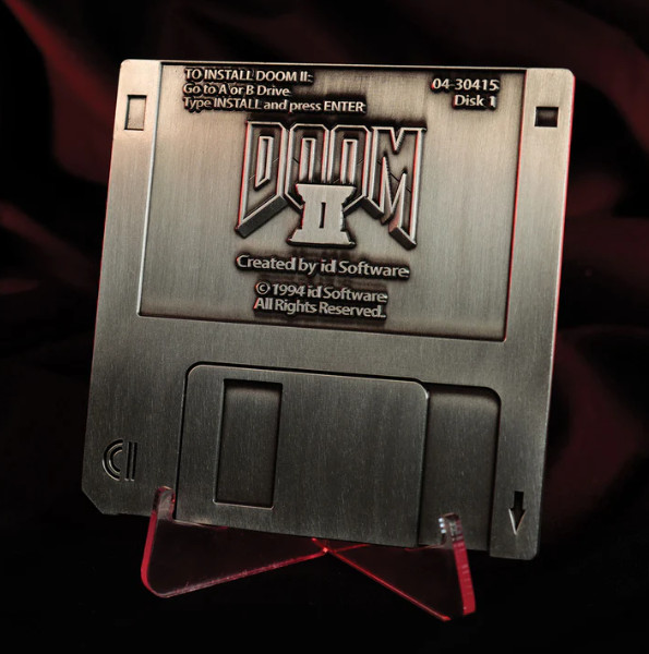 Doom II Floppy Disk Replica Antique Silver Version FaNaTtiK