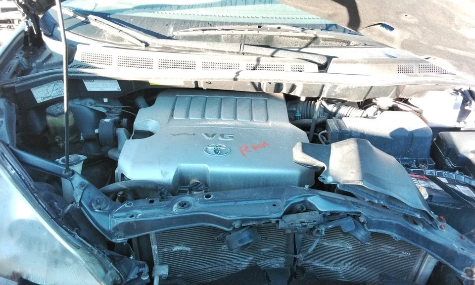 2010 Toyota Sienna 3.5L Engine Motor OEM 143K Miles - LKQ433847243 - Image 3 of 4