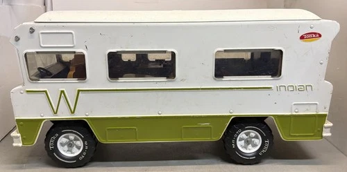 1970s Vintage Tonka Winnebago Indian RV Camper Toy 22" Steel RV Camper MR-970