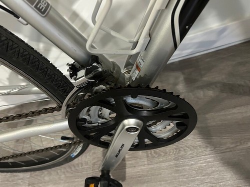 Trek 7000 Bike - Picture 8 of 16