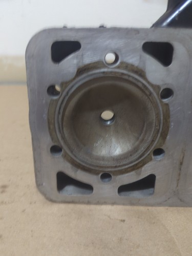 Cylinder Head 1991 Ski Doo Formula Mach 1 617 420823995 - Picture 6 of 7