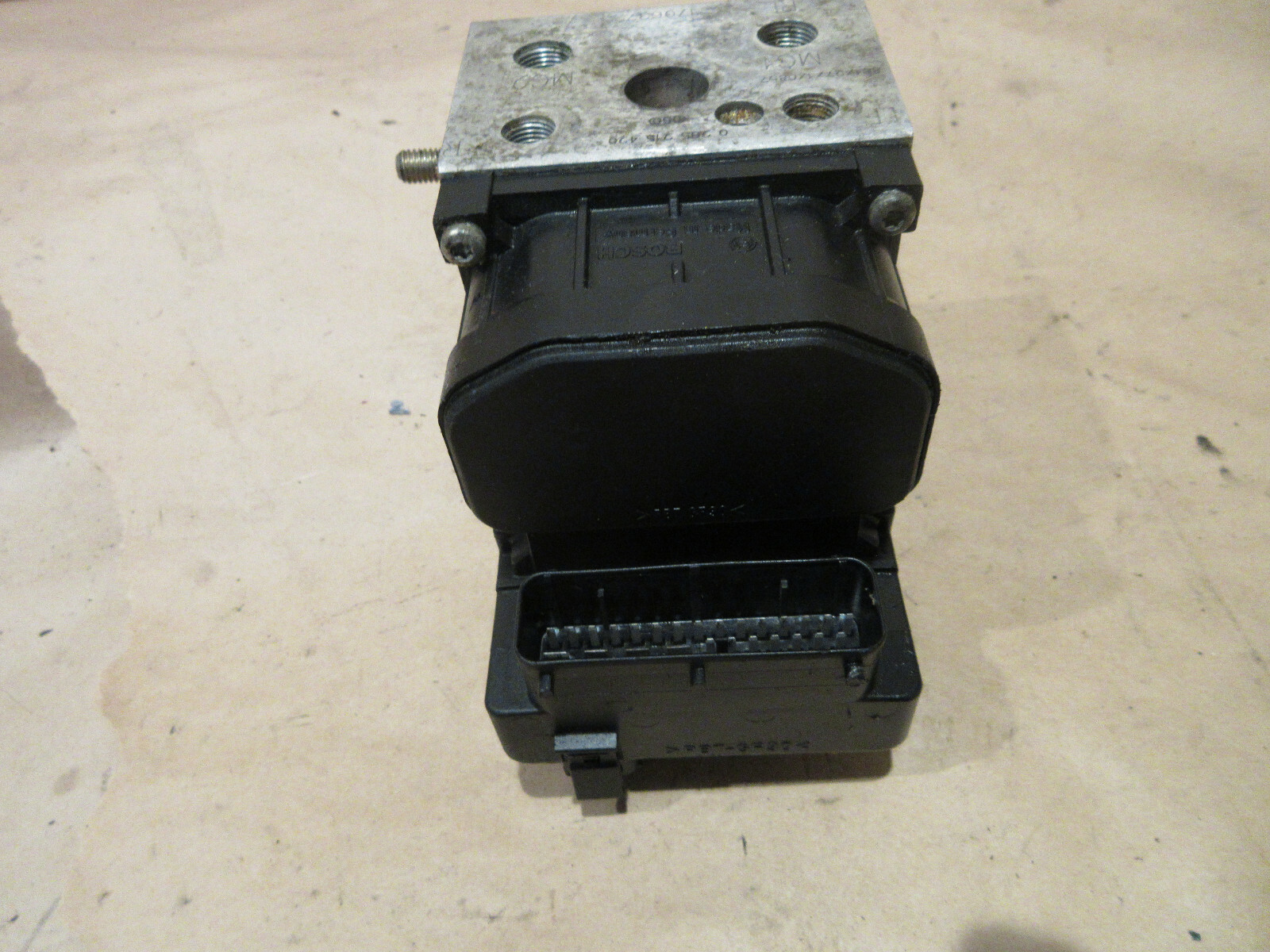 Ferrari 355  ABS Control Unit/Pump P/N170637