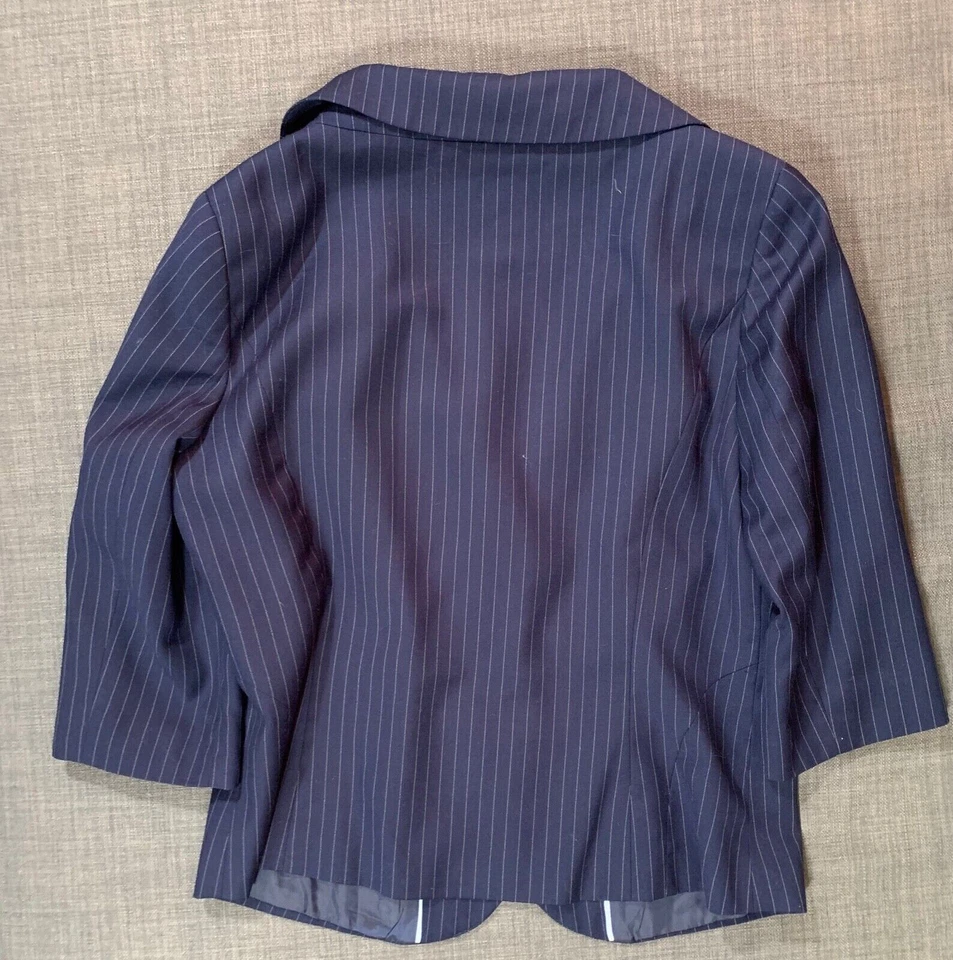 Merona Womens Blazer Sz 12 Blue Striped Cropped Jacket Blazer Single Breasted - Image 4 of 4