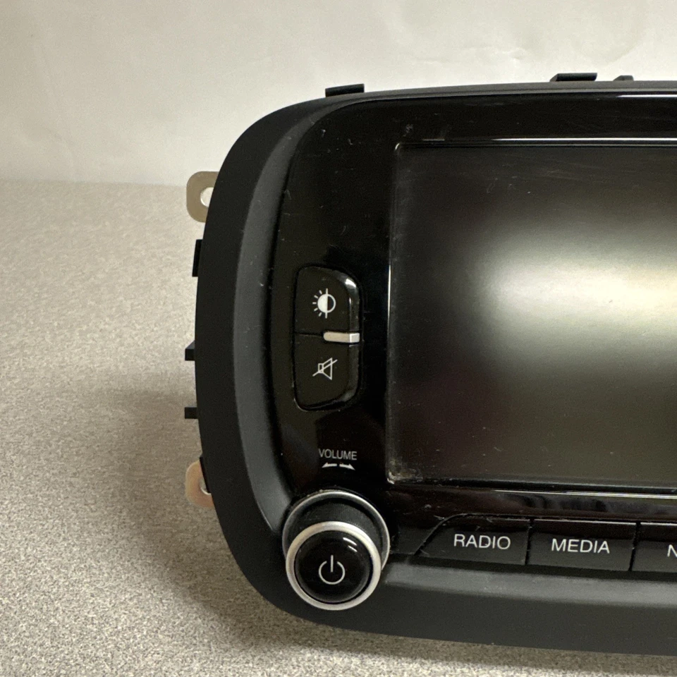 Fiat 500 2015 navegación XM AM FM receptor de radio 6434C-BE2812 OEM Foto 2 de 4