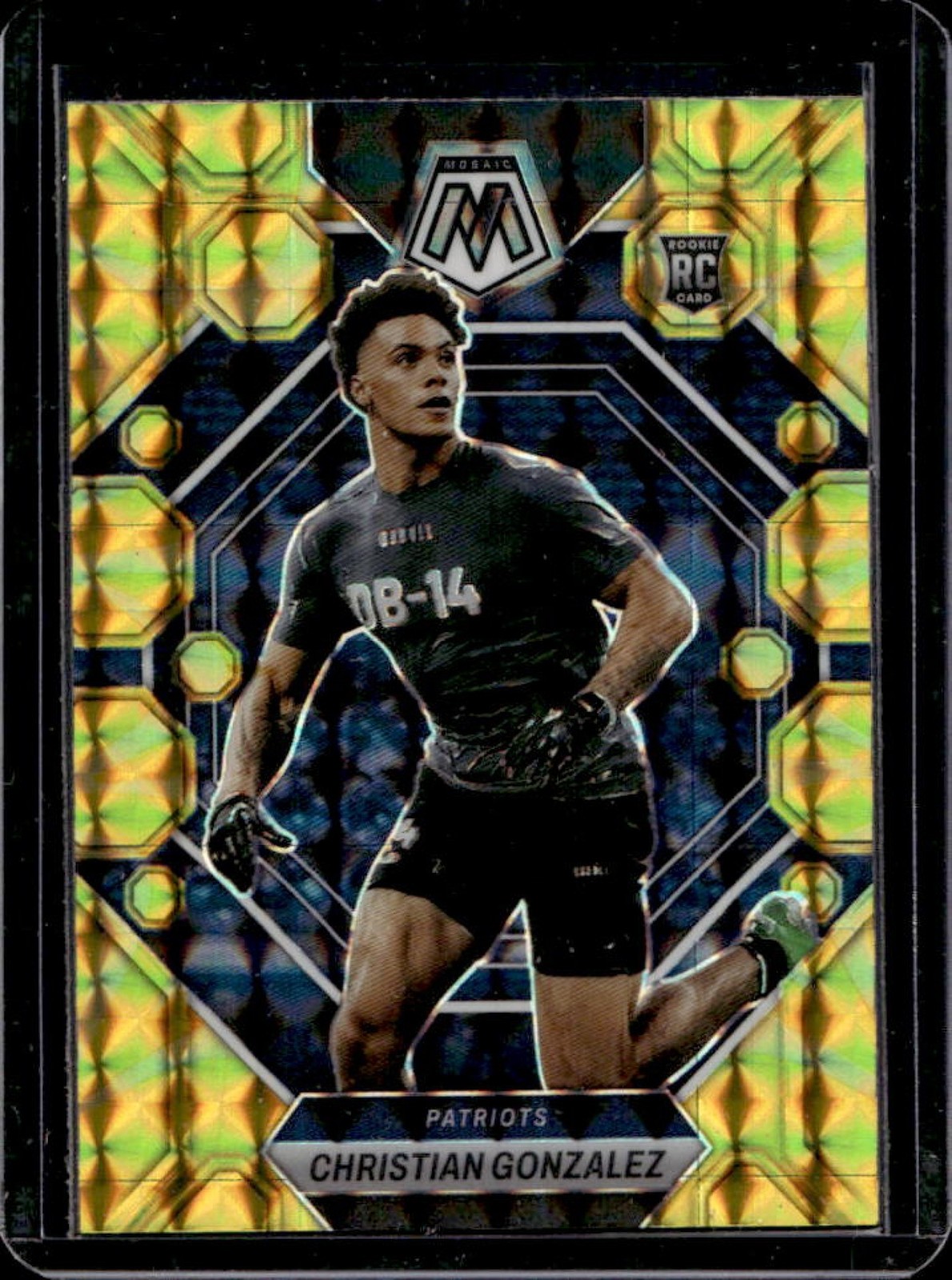 2023 Mosaic Christian Gonzalez RC Reactive Yellow Rookie #300 Patriots