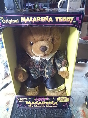 Vintage DanDee Original 1996 Macarena Teddy Plush Singing Mouth Does Not Move