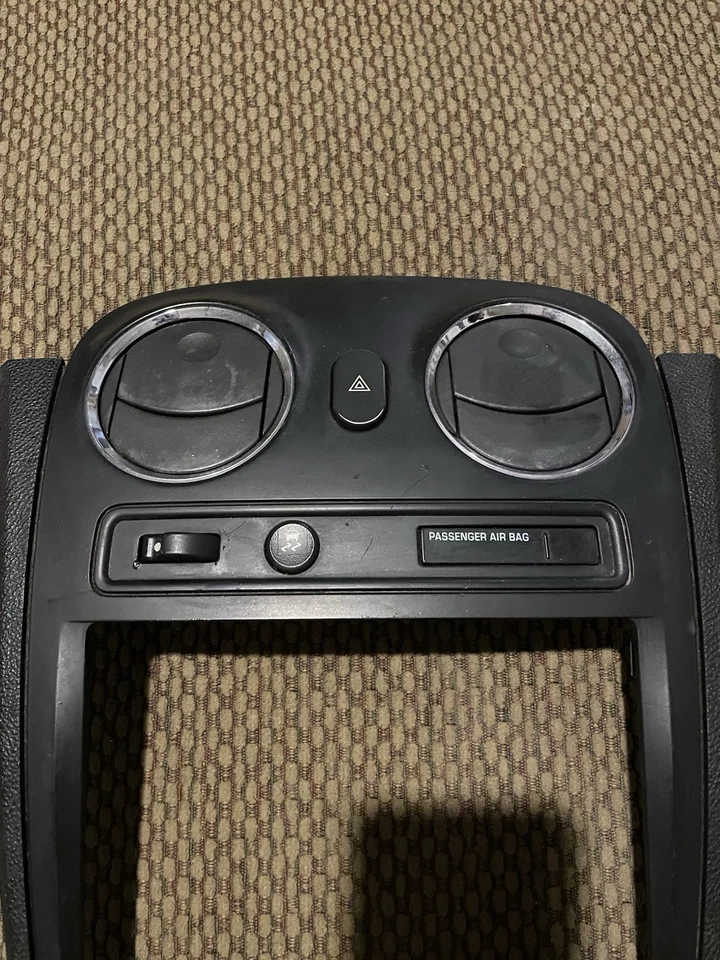 Chevy Chevrolet HHR 2006-2011 radio bisel panel de moldura con rejillas de ventilación negro OEM Foto 2 de 4