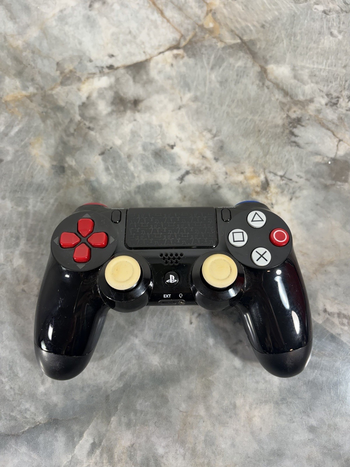 PlayStation 4 Limited Edition Star Wars Darth Vader DualShock Controller