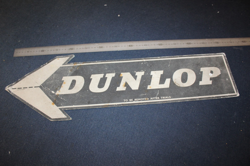 Dunlop Car & Motorcycle Trials Direction Sign Cardboard 1960's - Picture 3 of 5