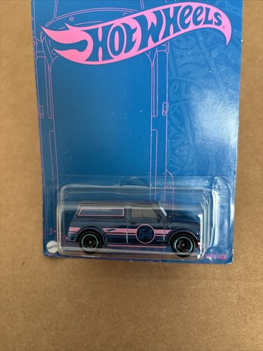 1967 Austin Mini Van Hot Wheels Pearl & Chrome Diecast Vehicle 1:64 by Mattel - Picture 20 of 20