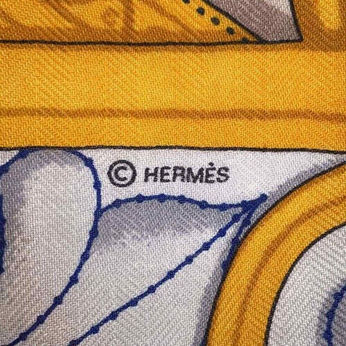HERMES Cuadrado Gigante LETRAS EQUESTRES Talla 140 Cachemira 70%/Seda 30% Tabaco/Ver... - Imagen 4 de 7