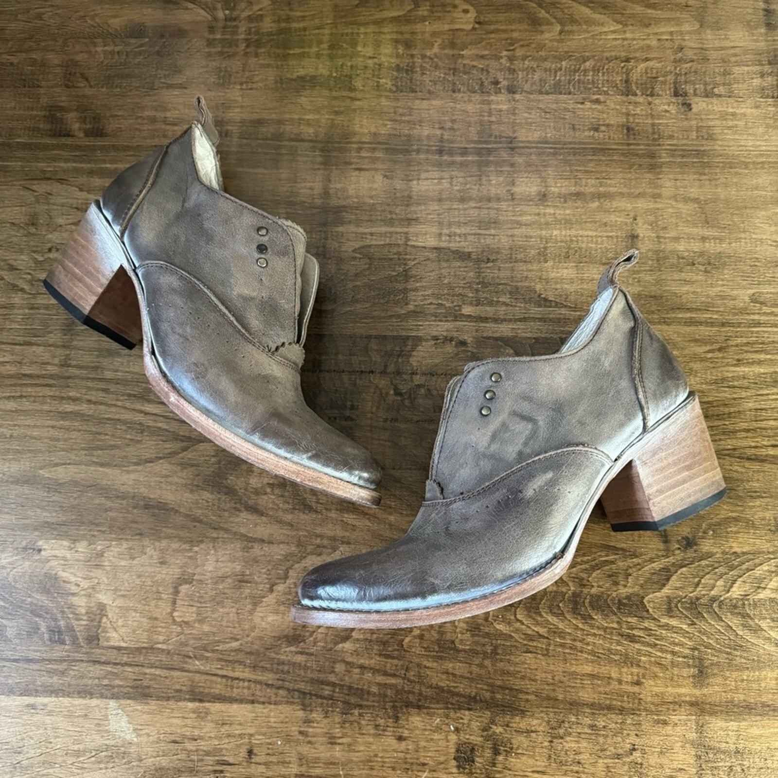 Freebird by Steven Sadie Leather brown Ankle Booties Size