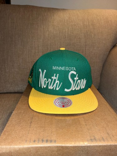 Minnesota North Stars Vintage Classic Script Snap Hat (Mitchell & Ness)