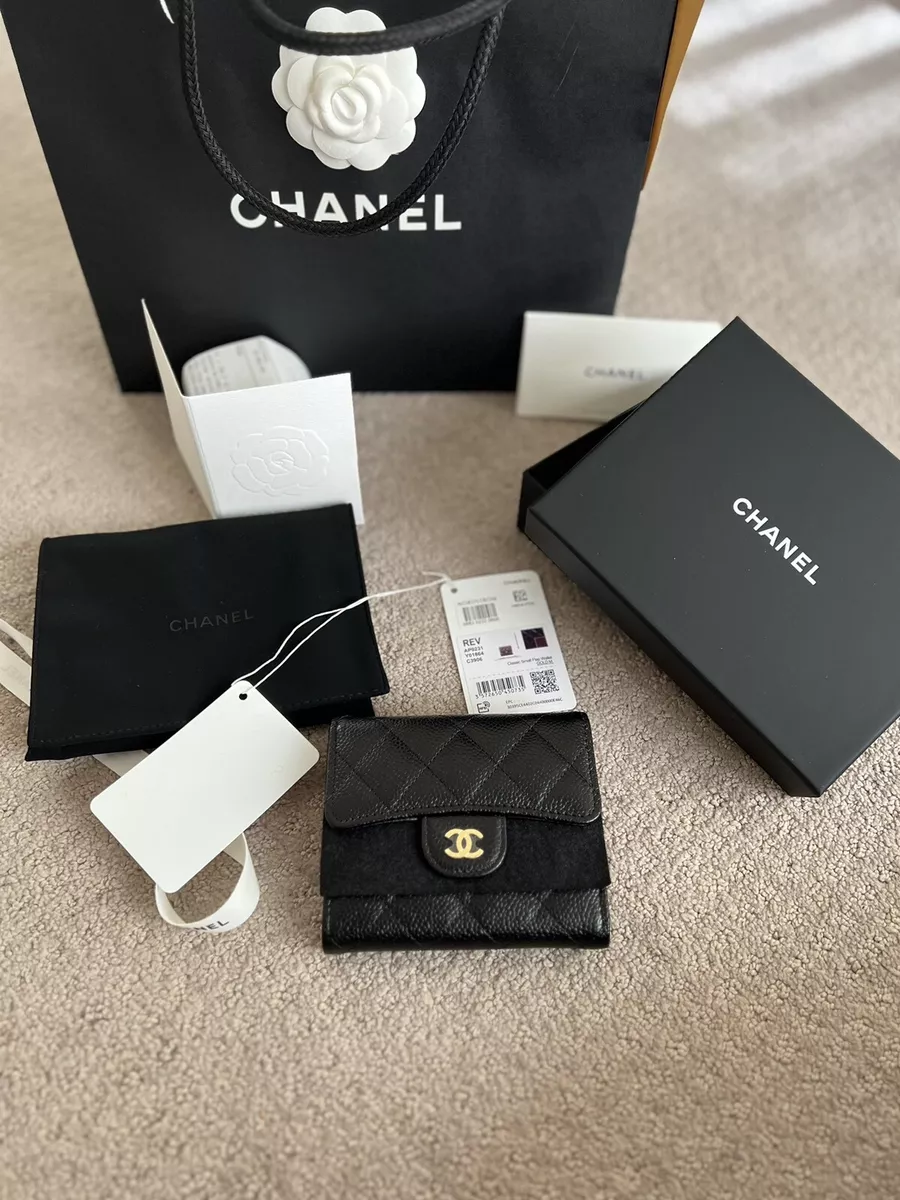 Chanel Classic Bi Fold Caviar Double CC Wallet, Black