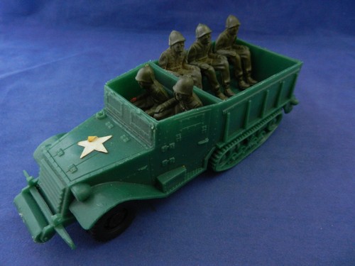 Vintage Marx Half Track with Riders ~ Concertina Stachelzaun ~ Jeep & Flöße - Bild 2 von 10