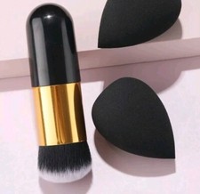 Kabuki Makeup Brush, Blush, Powder  Contour - Cosmetic Tool 2 Sponges