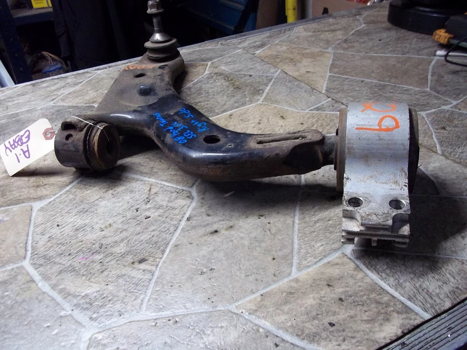 08-09 FORD TAURUS (X) SABLE 2009 FLEX RIGHT RH LOWER CONTROL ARM FRONT ASSY OEM - Image 3 of 4