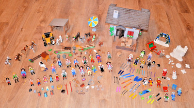Berghütte, Alm, Ski, Wanderer, Pferde, konvolut Playmobil 5422 und andere