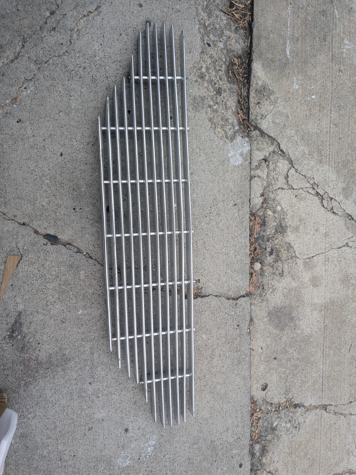Aston Martin DB5 1965 Grille