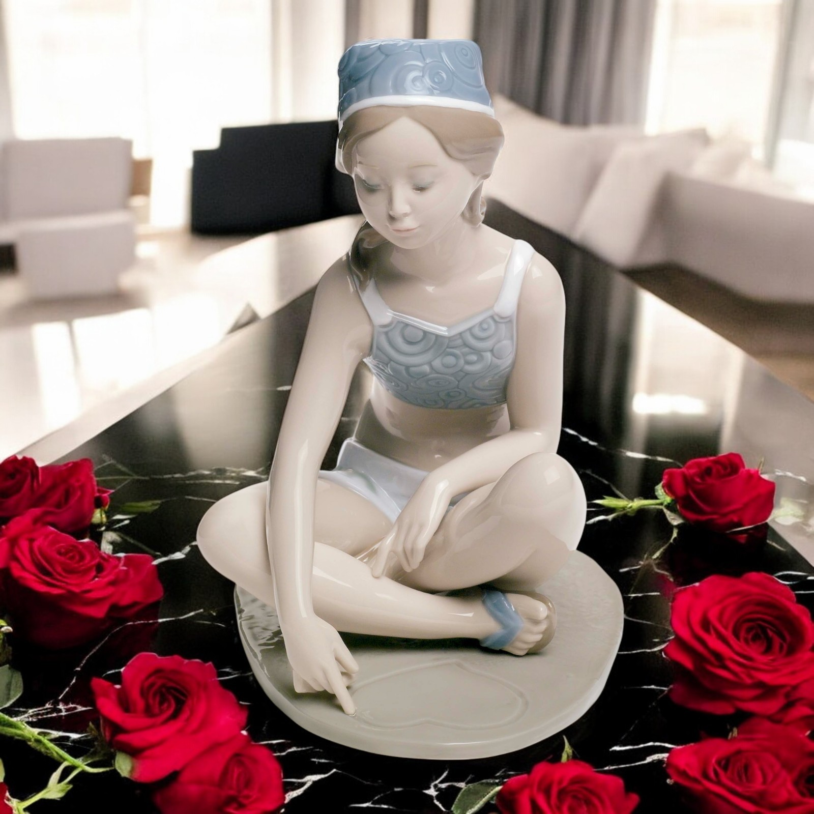 Lladro Summer Love Figurine 01008416 #8416 Elegant Porcelain Art