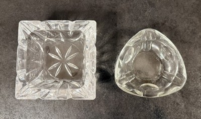 Paar Vintage Retro Aschenbecher 50er Jahre französisches quadratisches geschliffenes Glas