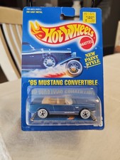 1990 HOT WHEELS '65 MUSTANG CONVERTIBLE No. 2197 Card #26. Whitewalls