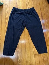 Bobbie Brooks Size 2X Cropped Black Leggings