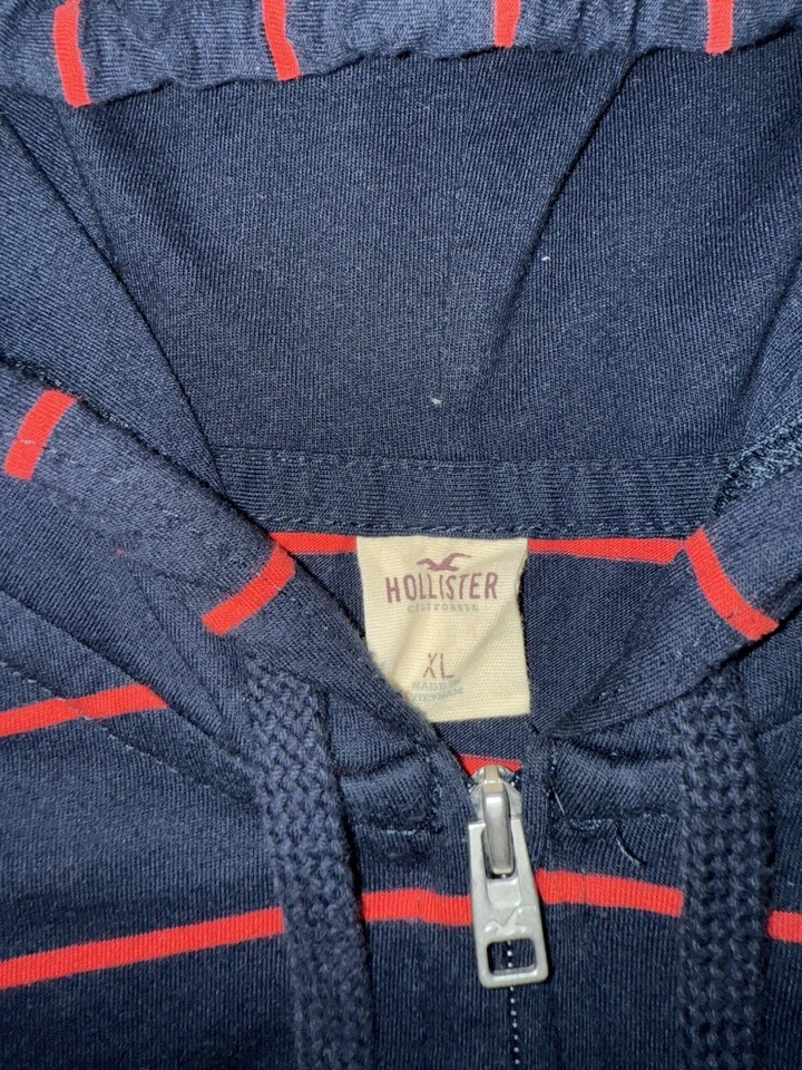 Sudadera con capucha y cremallera a rayas Hollister Foto 2 de 3