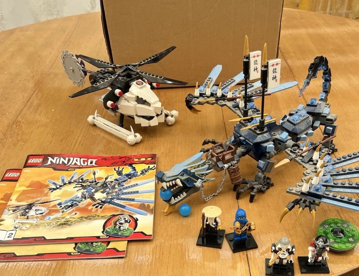 LEGO® Ninjago 2521 - Drache des Blitzes Vollständig ohne Karton