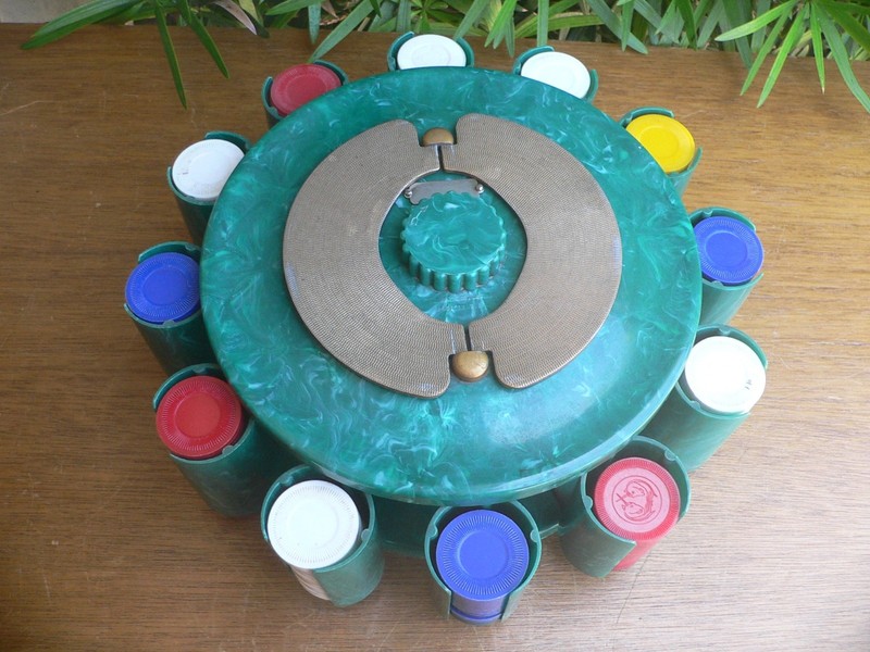 Vintage Turnit Green Marble Bakelite Poker Chip Caddy Holder  w/Cards & Chips
