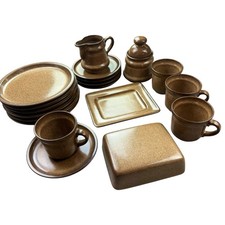 Winterling Feinkeramik Service Frühstück 18-teilig Teller Tasse Butterdose Braun