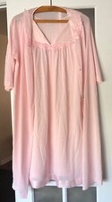 VTG Silky Pink Nylon Short Nightgown  Robe Set 2pc Peignoir M