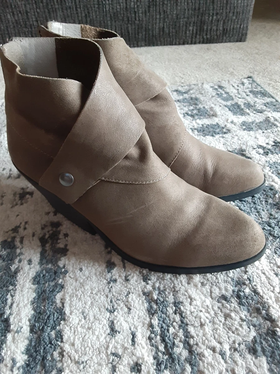 Eileen Fisher Vero Cuoio Womens Brown Suede Block Heel Ankle Boots Size 8