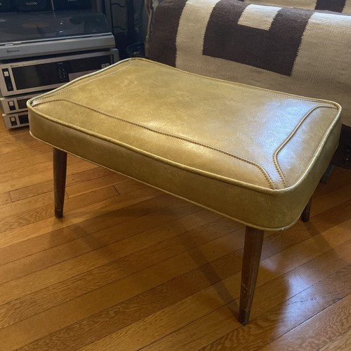 Vintage MCM Footstool Naugahyde Vinyl - Babcock Phillips - Ottoman Stool 1960’s - Picture 7 of 19