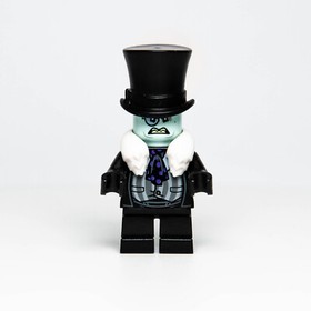 The LEGO Batman Movie Minifigure:  The Penguin (sh0351) 70911 Arctic Roller