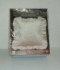 NIP Something Special Candlewicking Embroidery Pillow Kit
