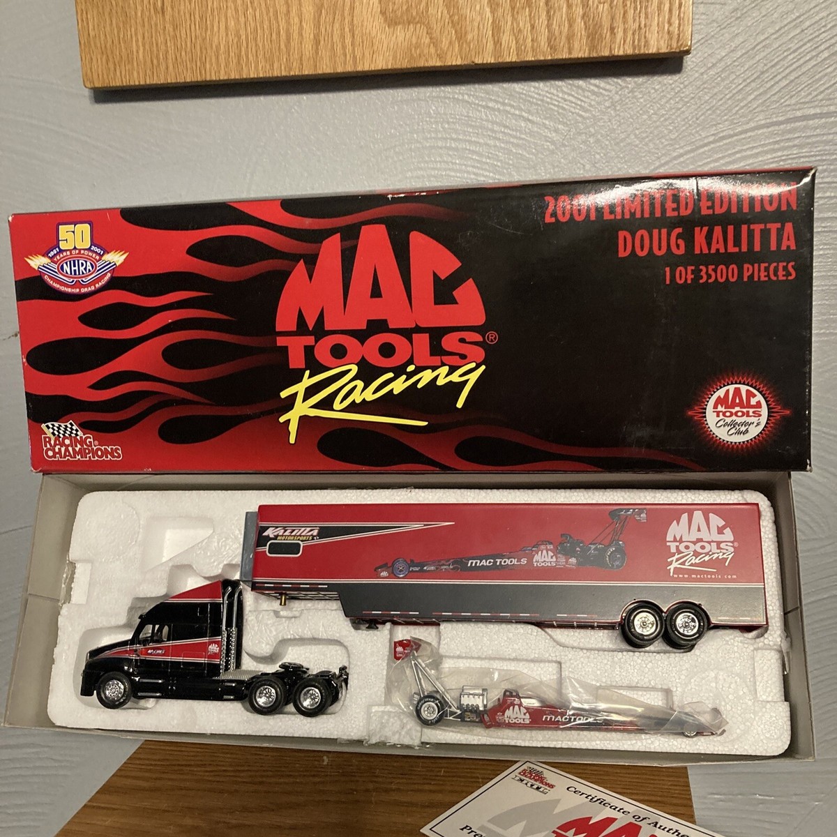 Doug Kalitta'01 Transporter & Dragster NHRA 50th, Die Cast Ertl