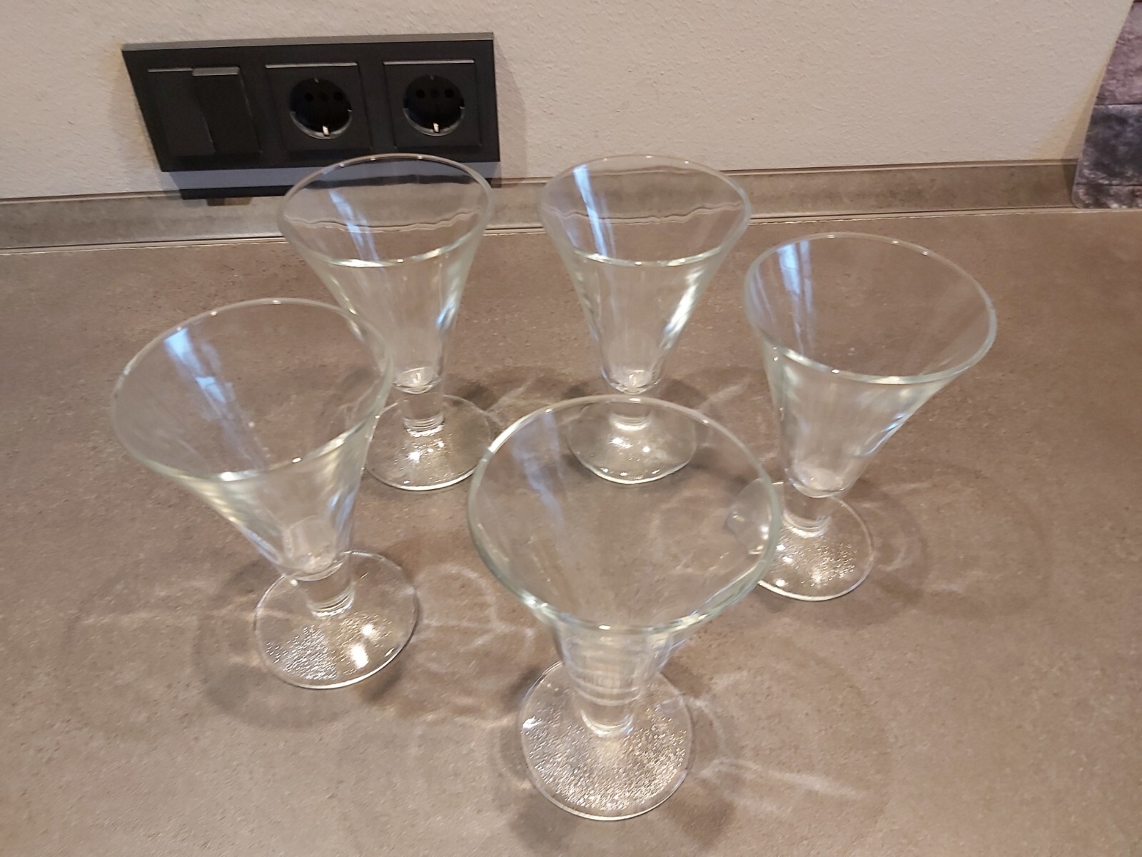 Schöne Eisbecher aus Glas