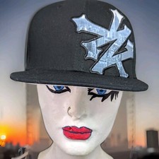 New Zoo Hat Flatbill New York Skyline Black Snapback Logo