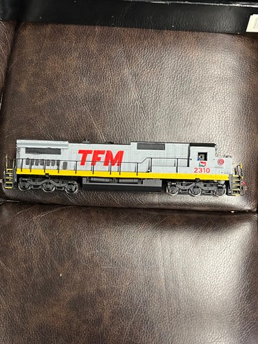 HO Bachmann Spetrum GE C30 TFM # 2310 desgastado | Condition: New: Other (See Details)
