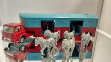 Corgi toys 1130 Chipperfields Circus Horse Transporter With 5 Horses