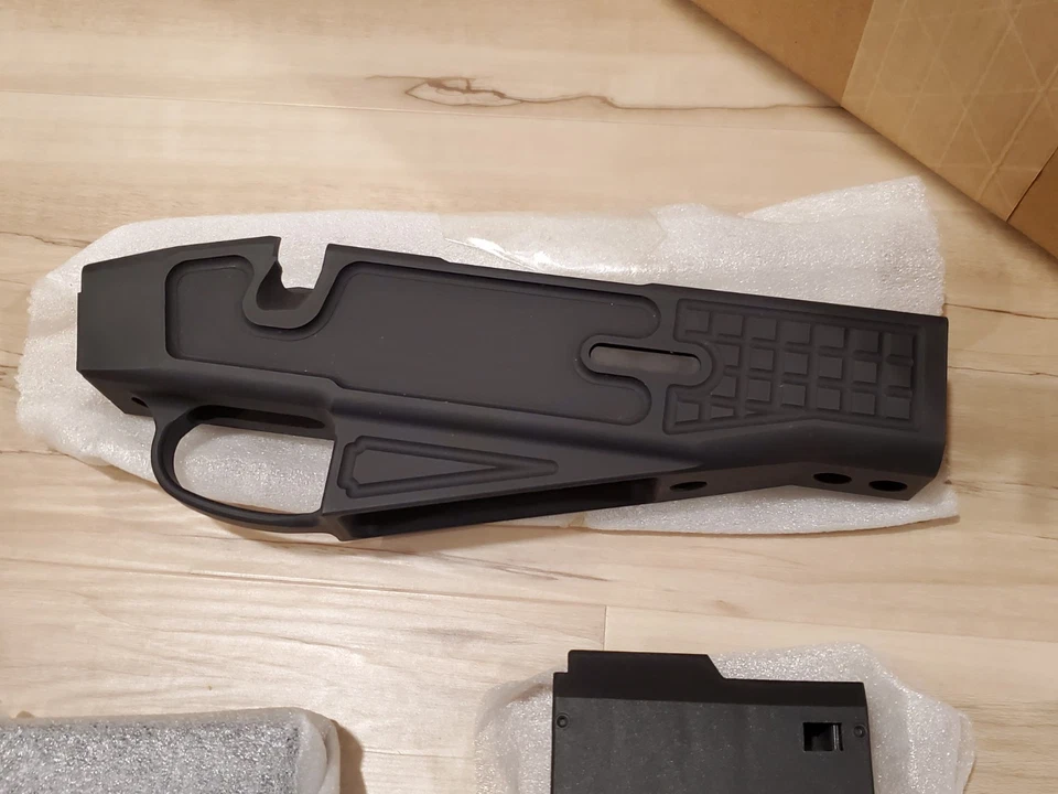 Chasis modular de aluminio Choate Remington 700 ACCIÓN CORTA CMod y 2 cargadores Foto 4 de 4