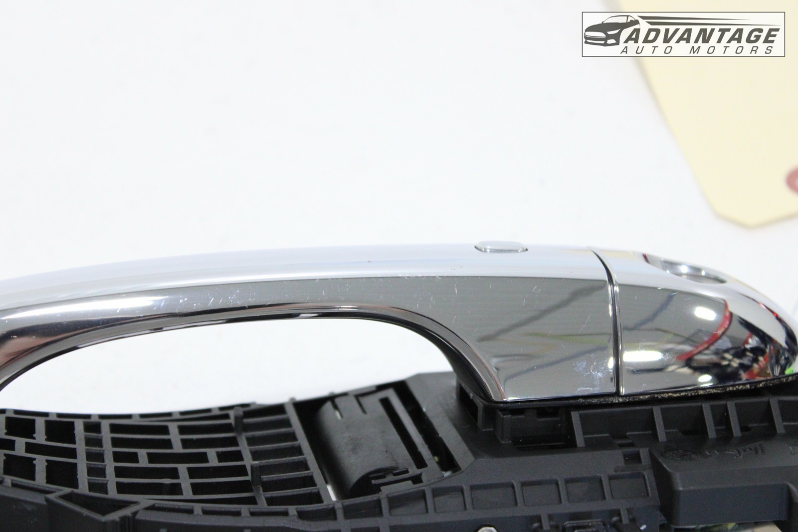 2014-2020 MASERATI QUATTROPORTE FRONT LEFT DRIVER SIDE EXTERIOR DOOR HANDLE OEM