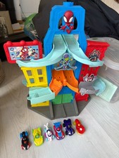 Spiderman Spidey and his amazing friends city car track
