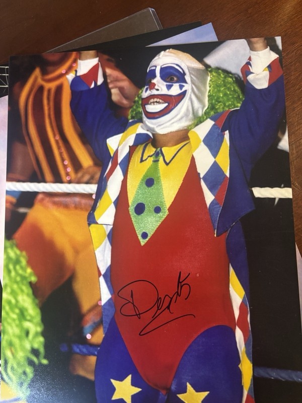 wrestling wwe 8x10 autographed photo DOINK the Clown