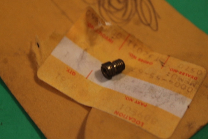 NOS KAWASAKI ZX1100 KAF450 EX250 ZX600 Main Jet #105 PART# 92063