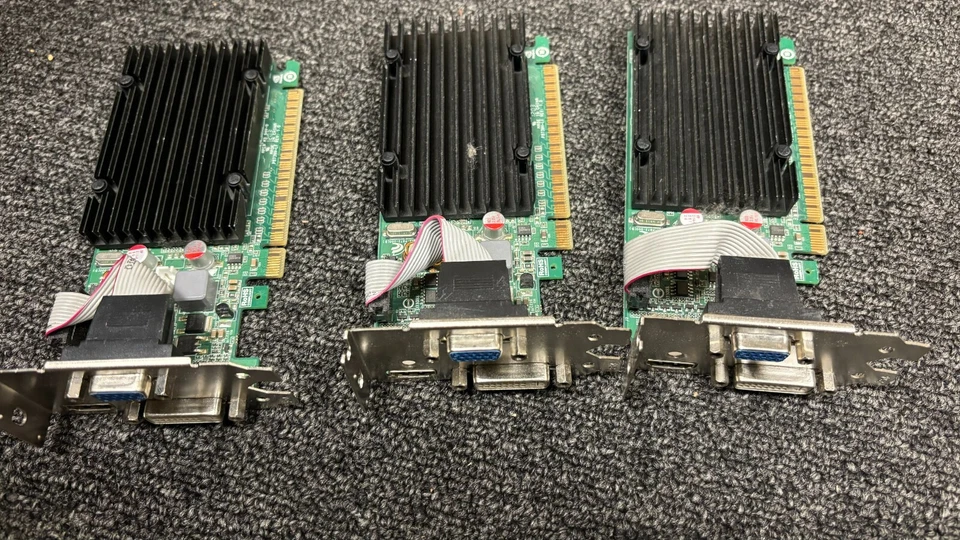 LOT OF 10 NVIDIA GeForce 8400 GS 512MB PCIE x1 Video Card (VIDEO-PX628GS-LP1) - Image 2 of 3
