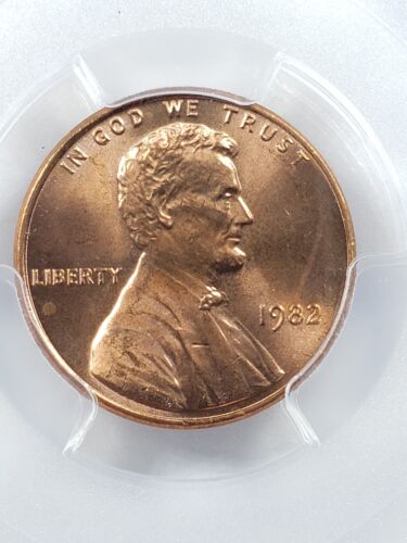 1982 Lincoln Cent Bronze Small Date PCGS MS 66 RD - Picture 2 of 4