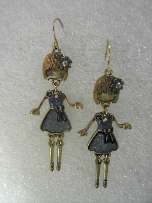 ORECCHINI PENDENTE METALLO SMALTATO BALLERINA FASHION DOLLS BIJOUX EARRINGS