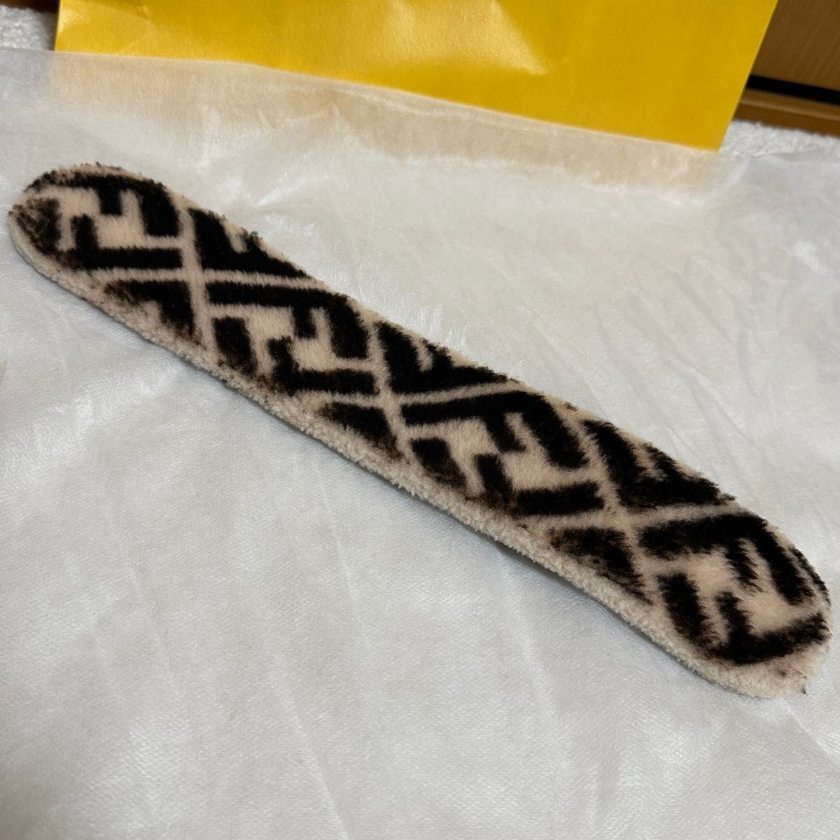 RARE FENDI Zucca logo fluffy authentic shoulder strap with through pattern